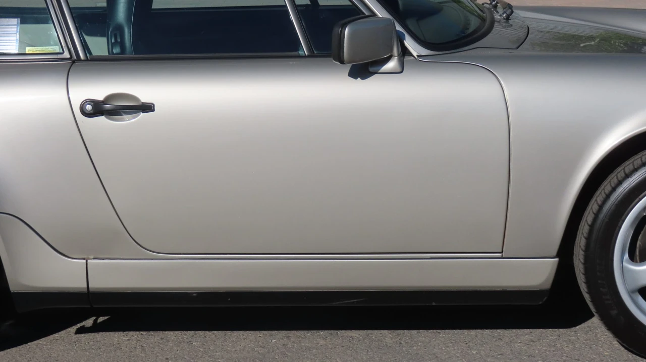 1989 Porsche 964 Carrera 4 - Image 28 of 31