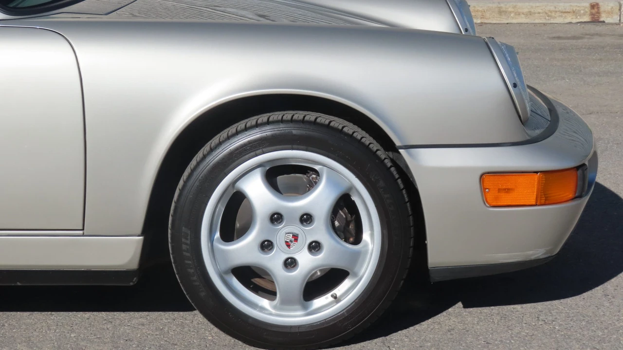 1989 Porsche 964 Carrera 4 - Image 29 of 31