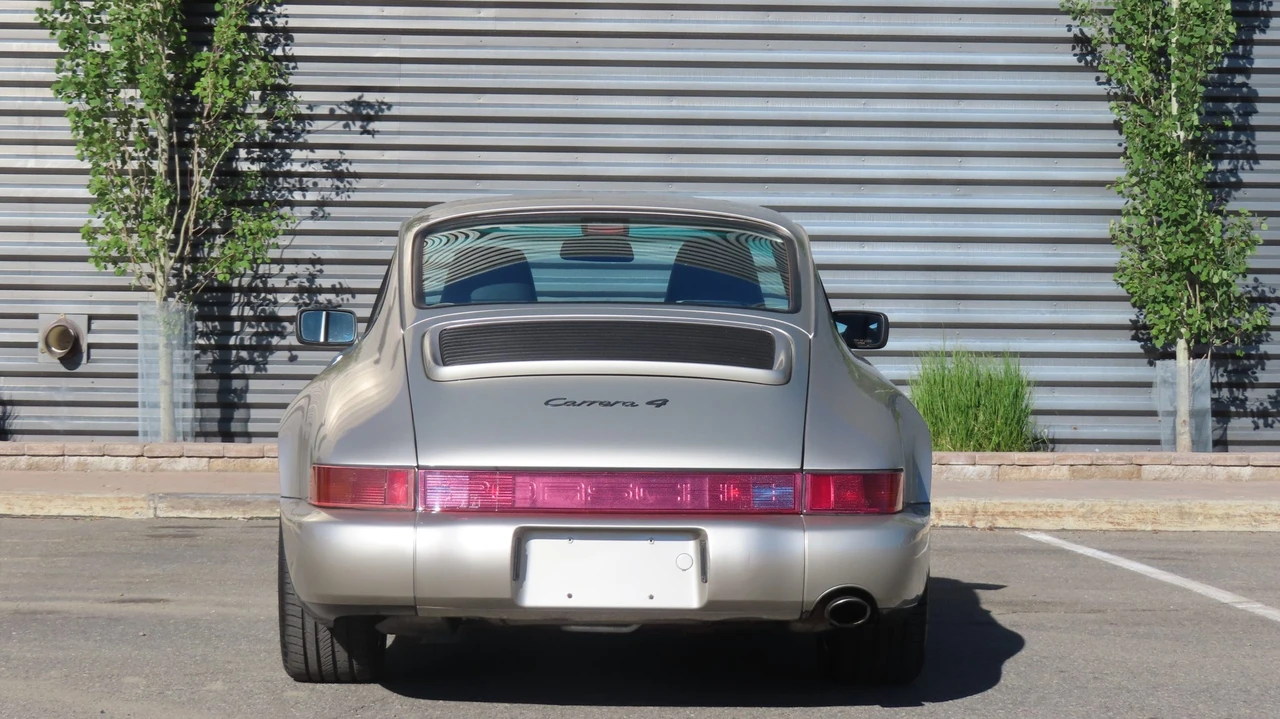 1989 Porsche 964 Carrera 4 - Image 20 of 31