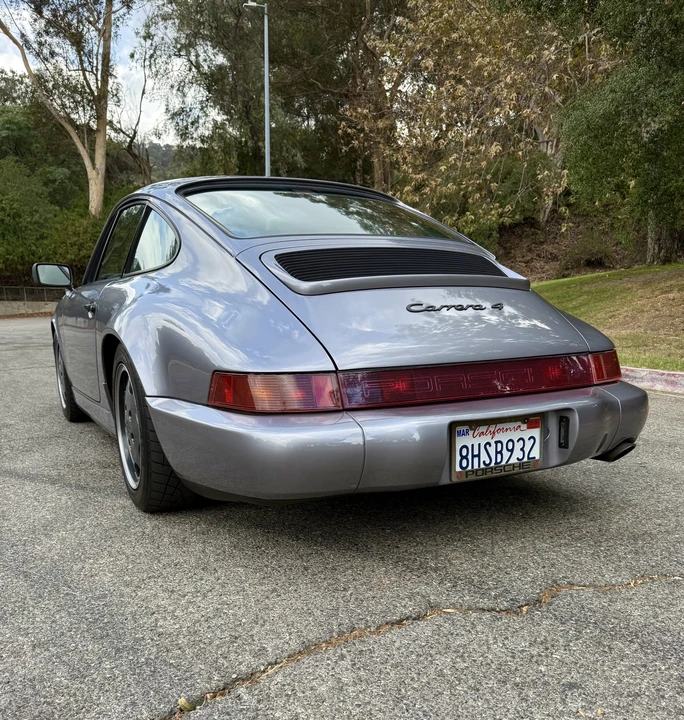 1989 Porsche 964 Carrera 4 - Image 8 of 31
