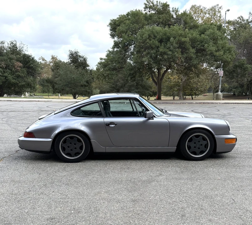 1989 Porsche 964 Carrera 4 - Image 13 of 31