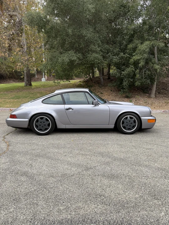 1989 Porsche 964 Carrera 4 - Image 12 of 31