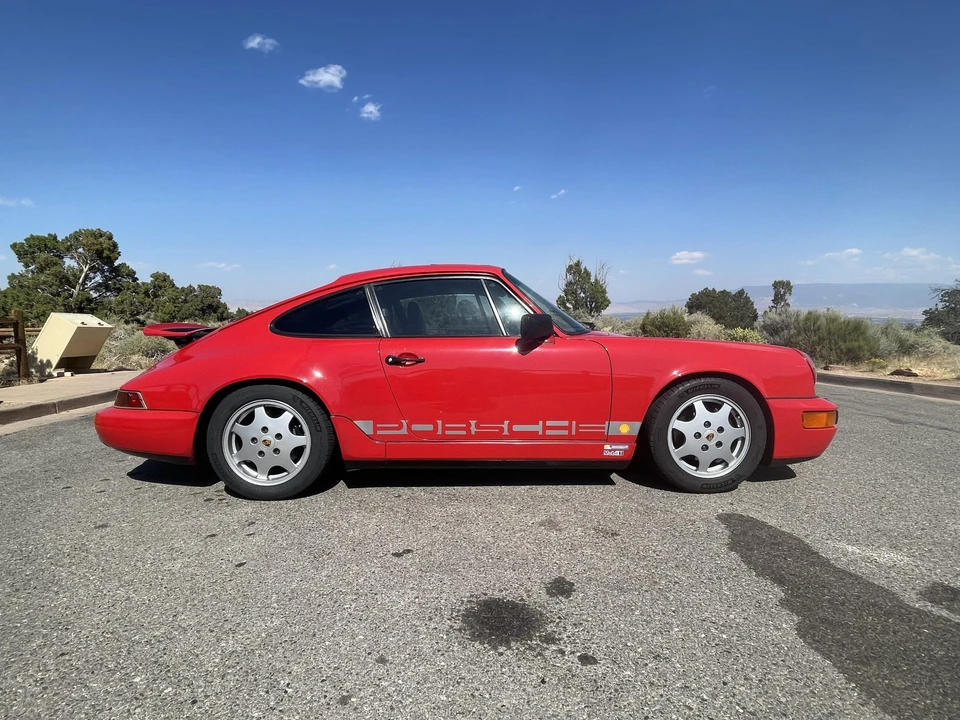 1989 Porsche 964 Carrera 4 - Image 11 of 31