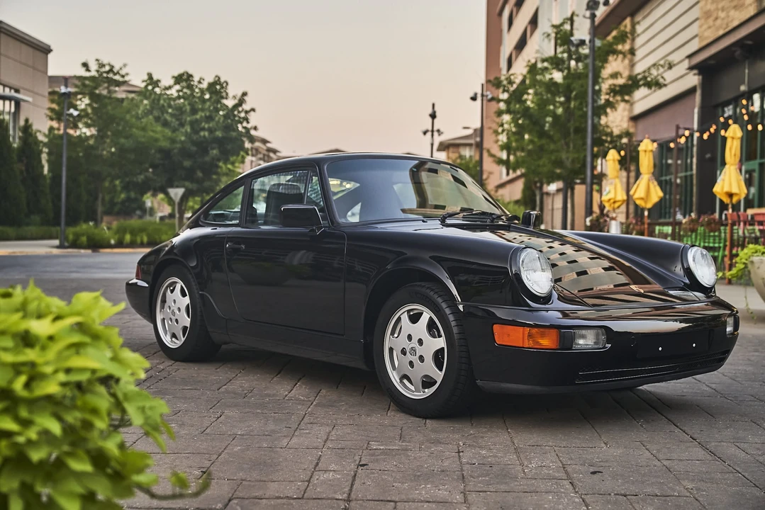 1989 Porsche 964 Carrera 4 - Image 17 of 31