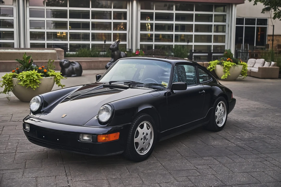 1989 Porsche 964 Carrera 4 - Image 7 of 31