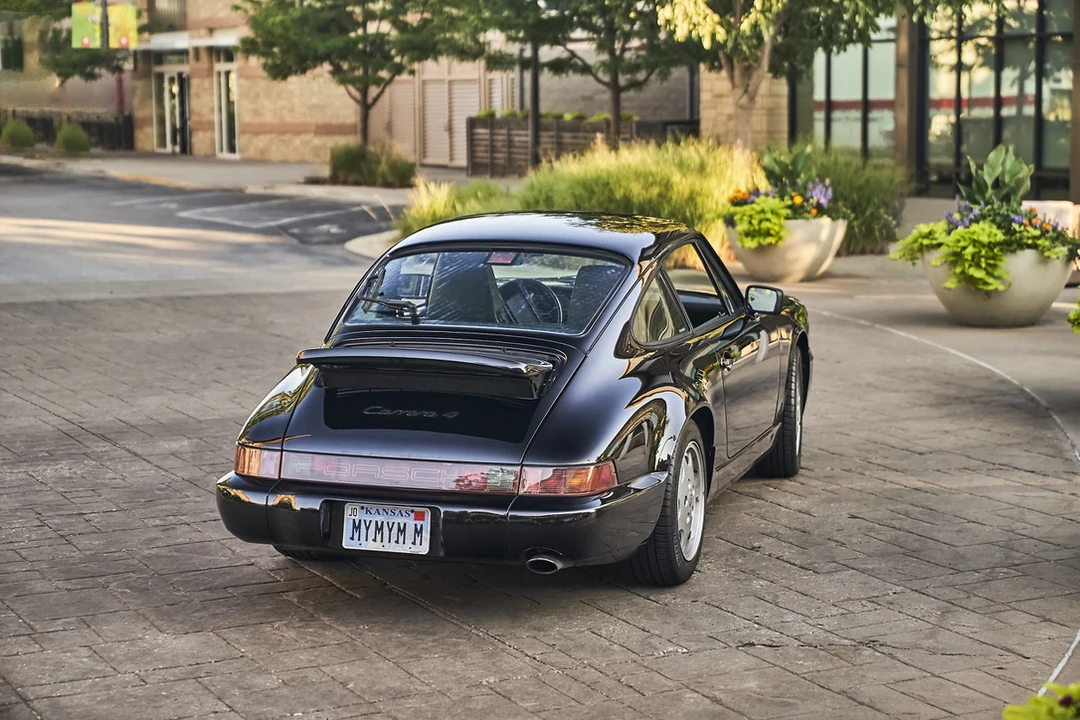 1989 Porsche 964 Carrera 4 - Image 29 of 31