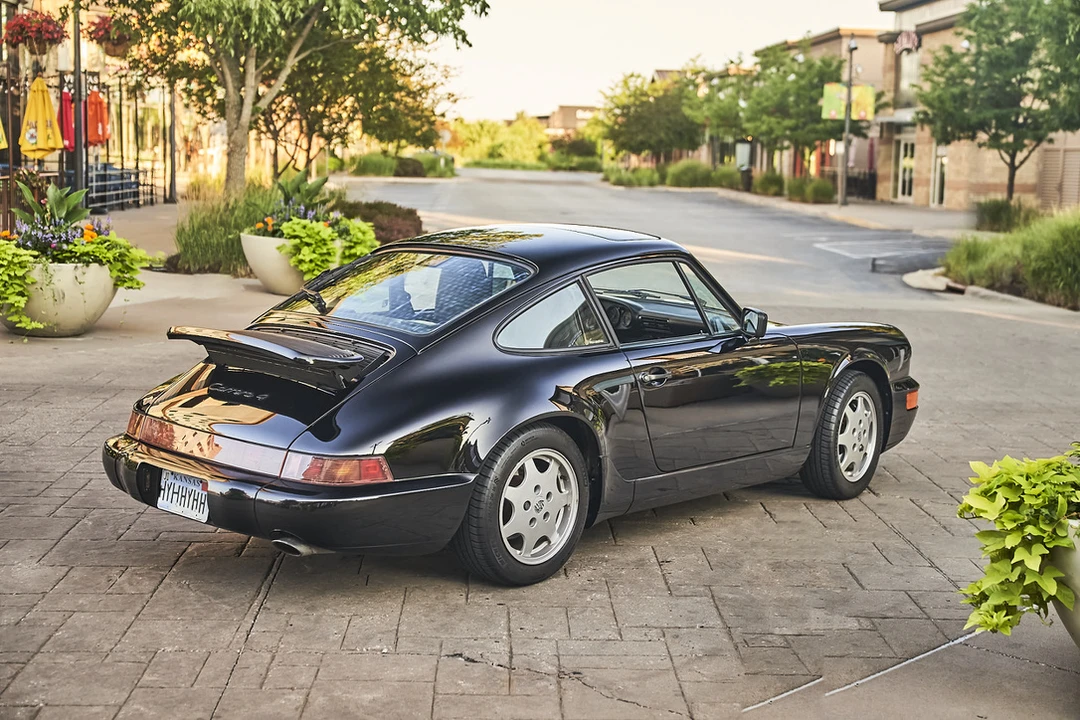 1989 Porsche 964 Carrera 4 - Image 26 of 31