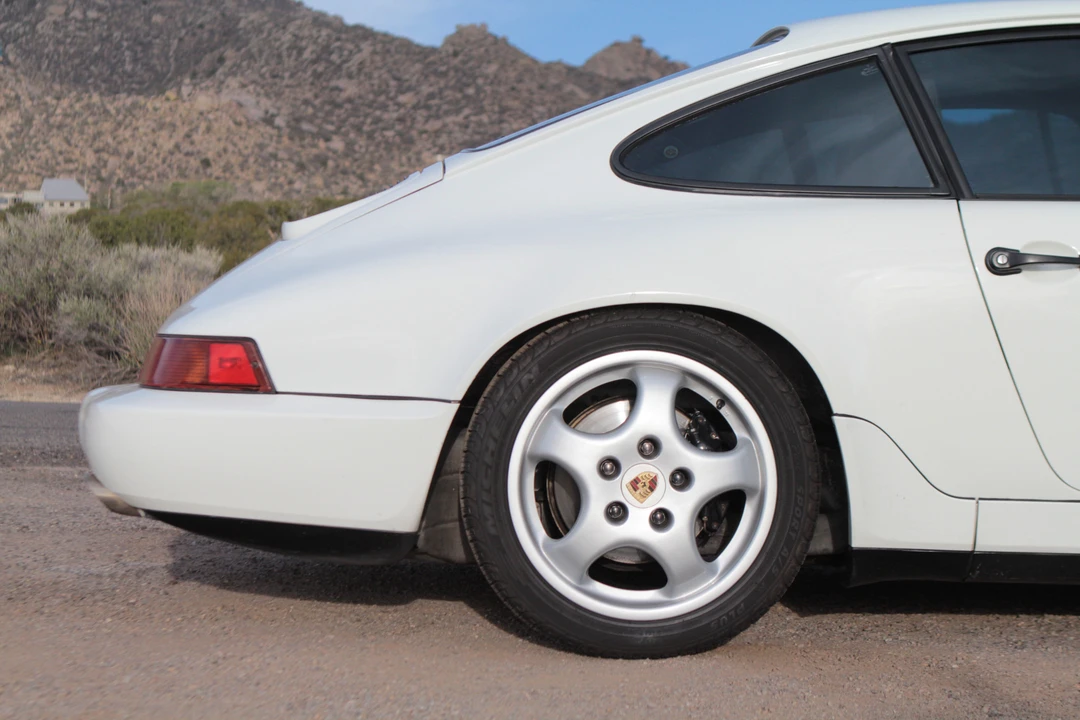 1989 Porsche 964 Carrera 4 - Image 22 of 31