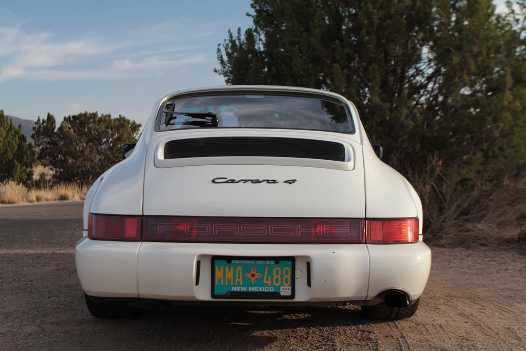 1989 Porsche 964 Carrera 4 - Image 15 of 31