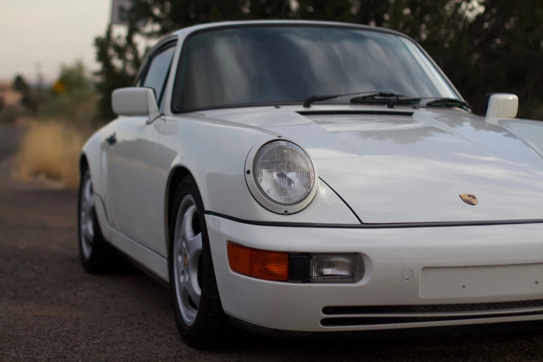 1989 Porsche 964 Carrera 4 - Image 10 of 31