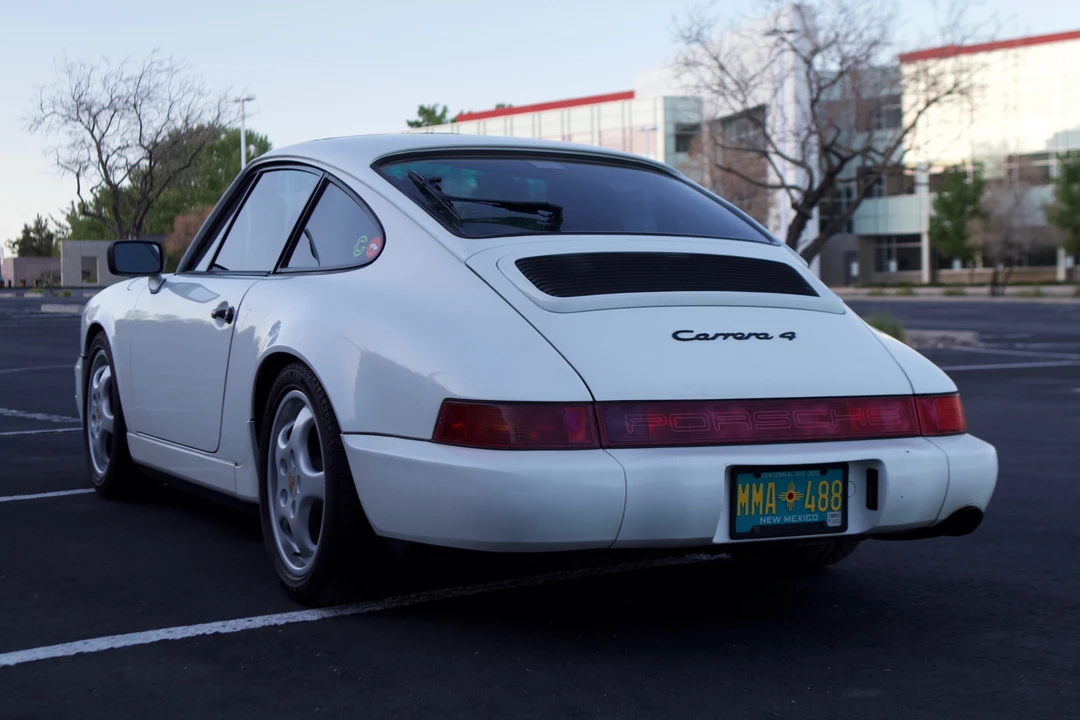 1989 Porsche 964 Carrera 4 - Image 12 of 31