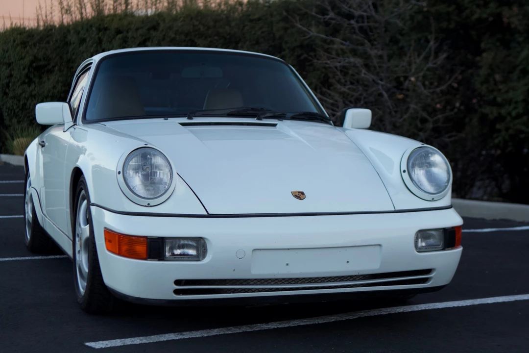 1989 Porsche 964 Carrera 4 - Image 8 of 31