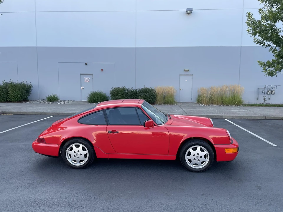 1989 Porsche 964 Carrera 4 - Image 14 of 31