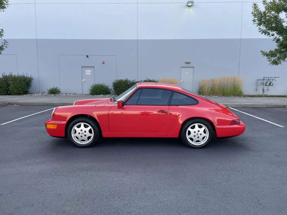 1989 Porsche 964 Carrera 4 - Image 22 of 31