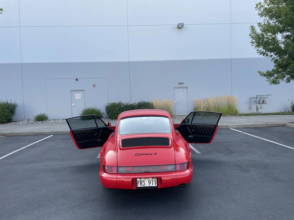 1989 Porsche 964 Carrera 4 - Image 24 of 31