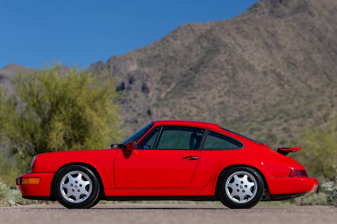 1989 Porsche 964 Carrera 4 - Image 5 of 31