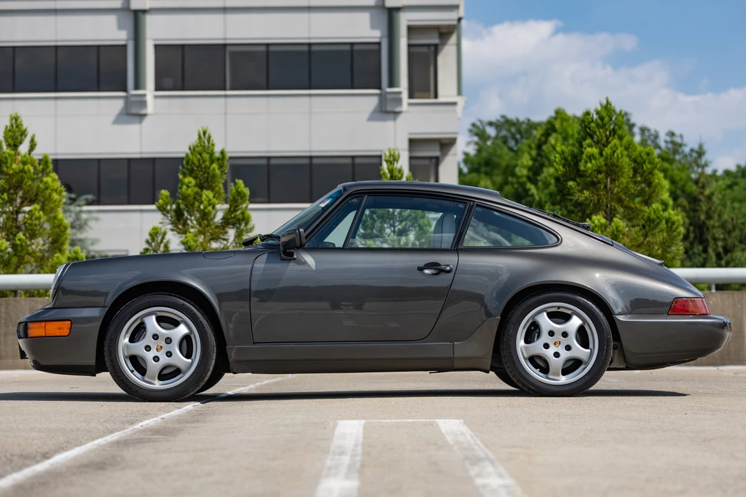 1989 Porsche 964 Carrera 4 - Image 20 of 31