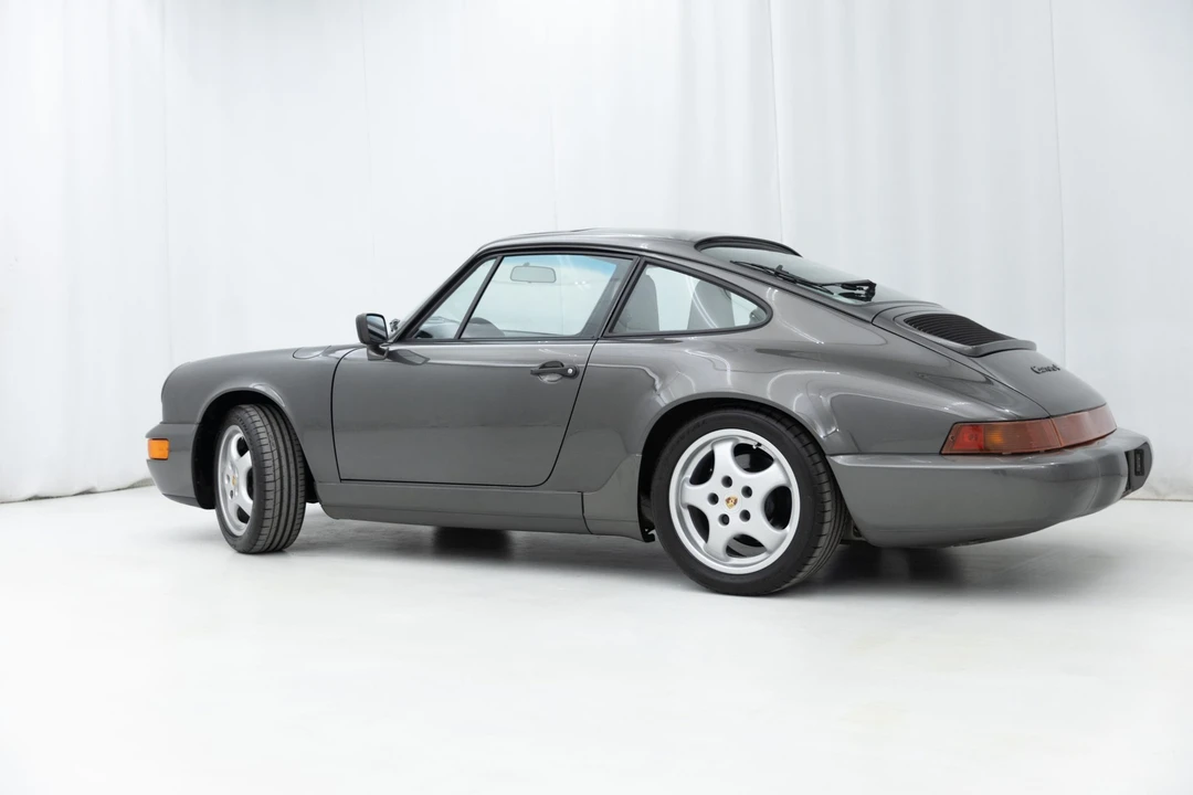 1989 Porsche 964 Carrera 4 - Image 10 of 31
