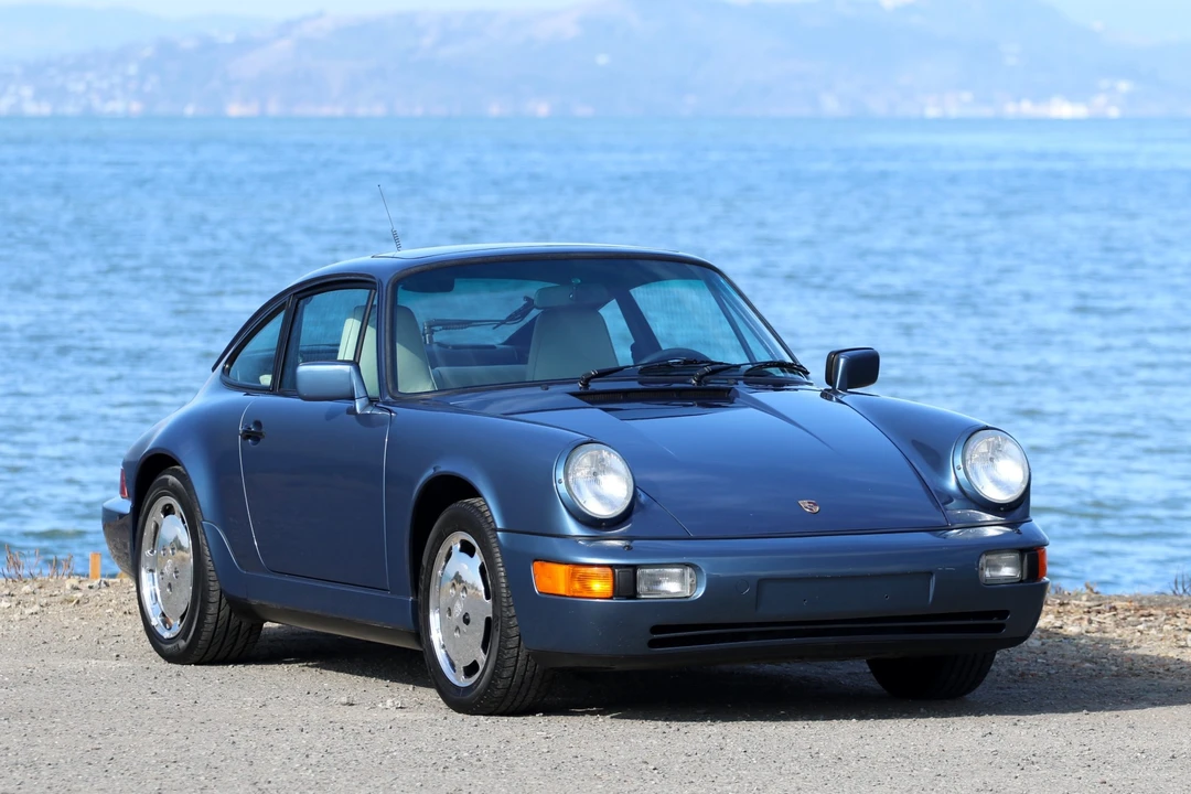1989 Porsche 964 Carrera 4 - Image 16 of 31