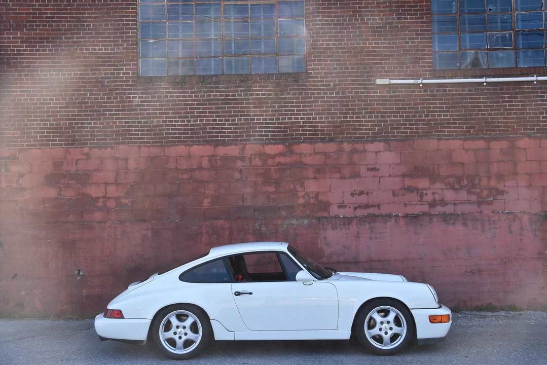 1989 Porsche 964 Carrera 4 - Image 19 of 31