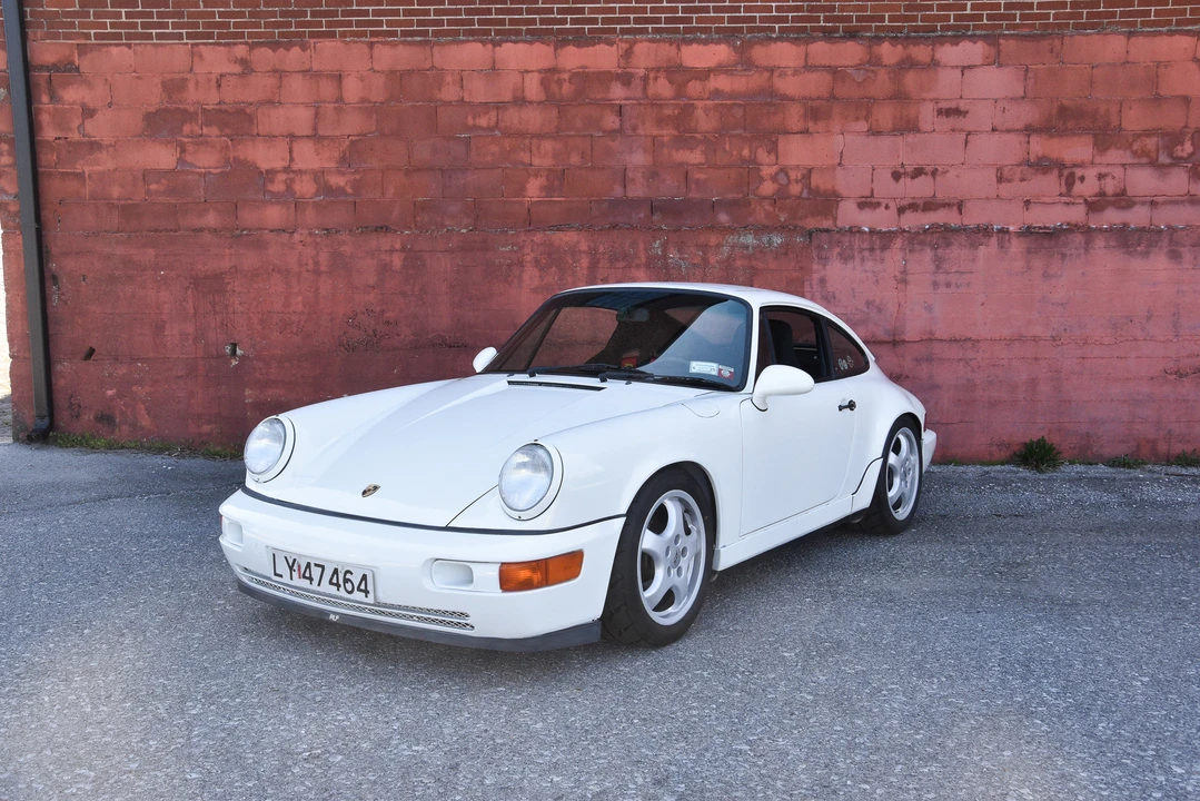 1989 Porsche 964 Carrera 4 - Image 3 of 31