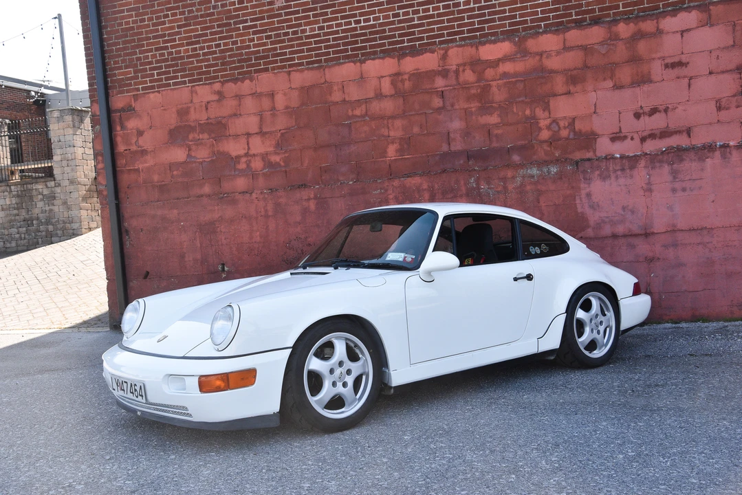 1989 Porsche 964 Carrera 4 - Image 2 of 31