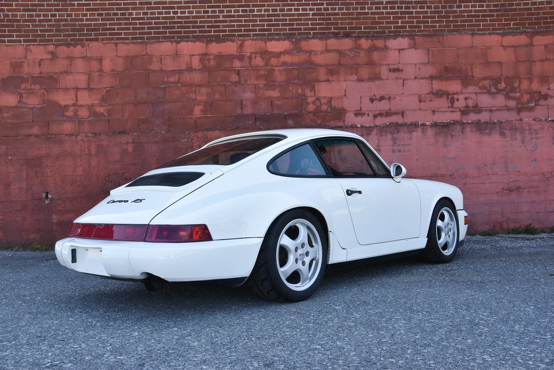 1989 Porsche 964 Carrera 4 - Image 21 of 31