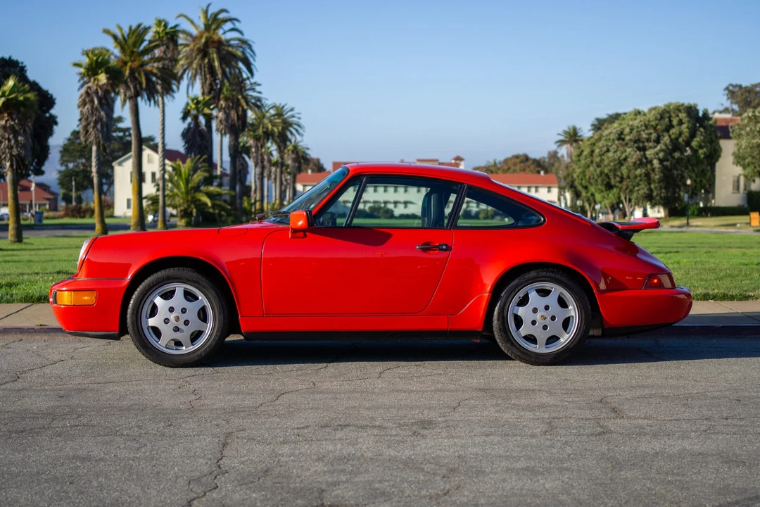 1989 Porsche 964 Carrera 4 - Image 4 of 31