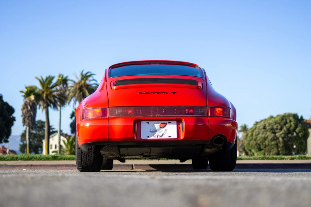 1989 Porsche 964 Carrera 4 - Image 9 of 31