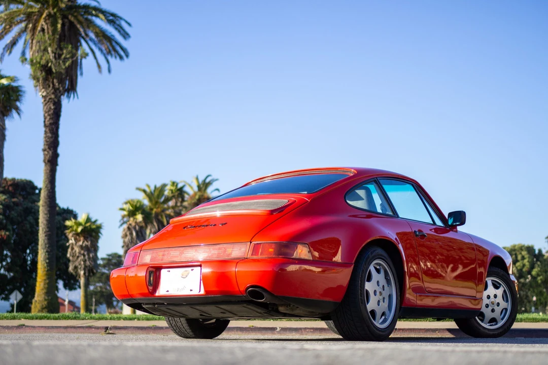 1989 Porsche 964 Carrera 4 - Image 12 of 31