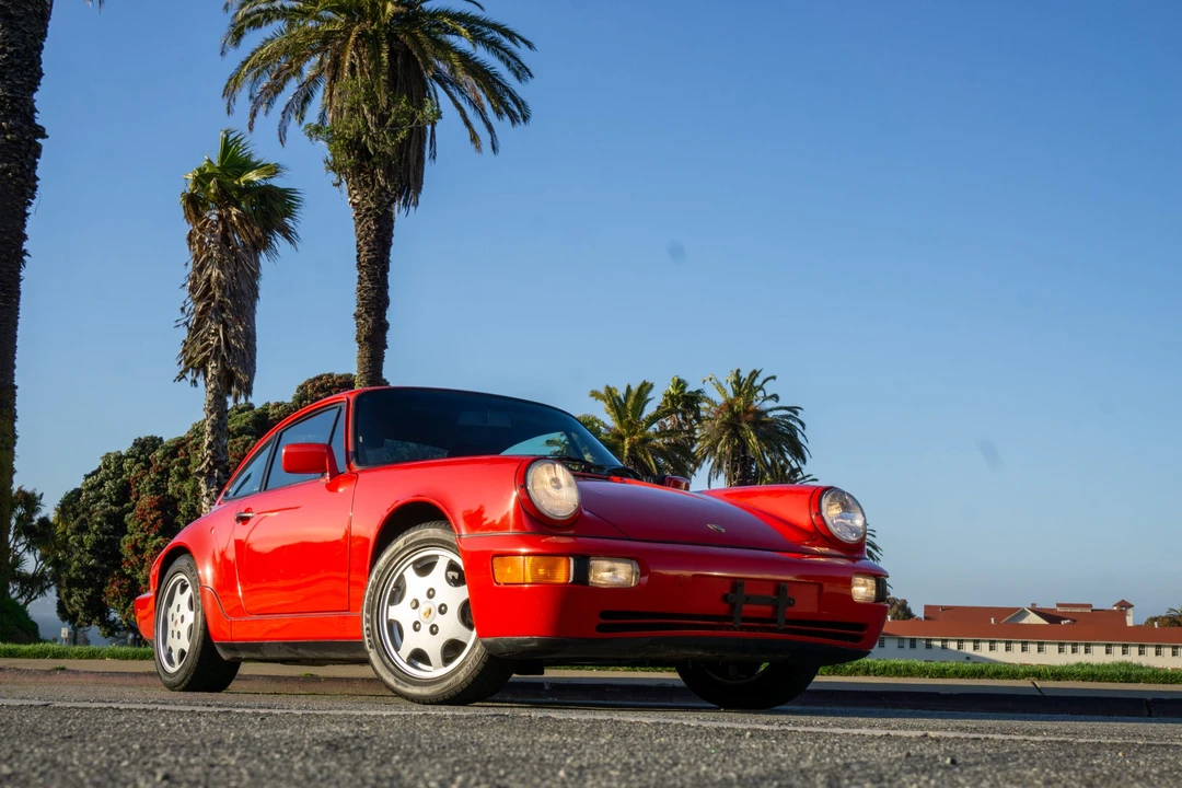 1989 Porsche 964 Carrera 4 - Image 16 of 31
