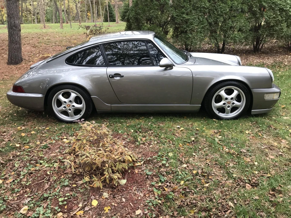 1989 Porsche 964 Carrera 4 - Image 9 of 31