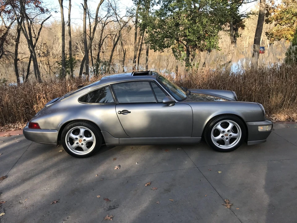 1989 Porsche 964 Carrera 4 - Image 21 of 31