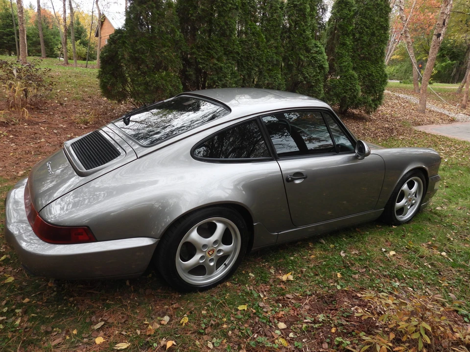 1989 Porsche 964 Carrera 4 - Image 10 of 31