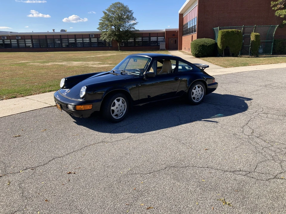 1989 Porsche 964 Carrera 4 - Image 7 of 31