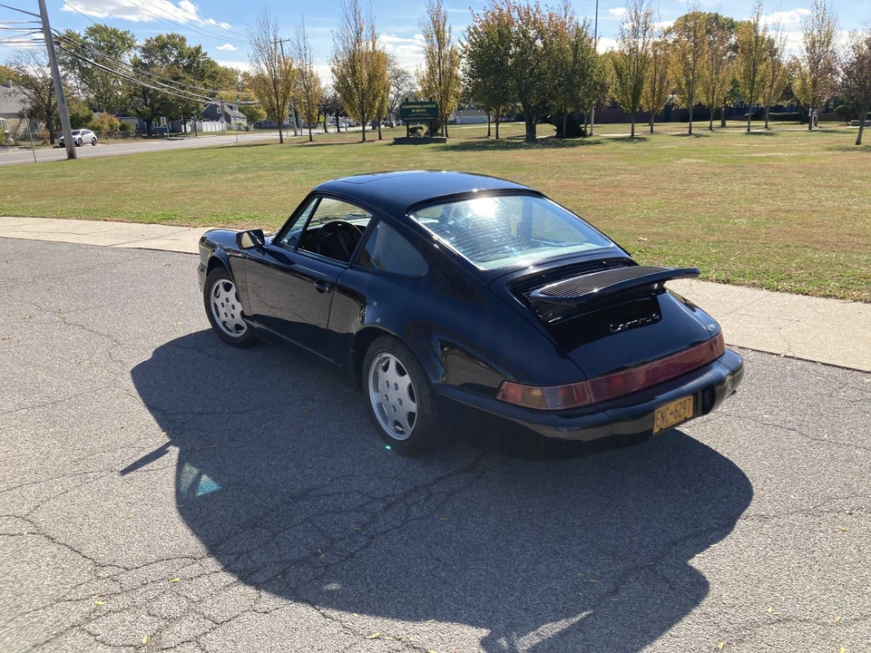 1989 Porsche 964 Carrera 4 - Image 12 of 31