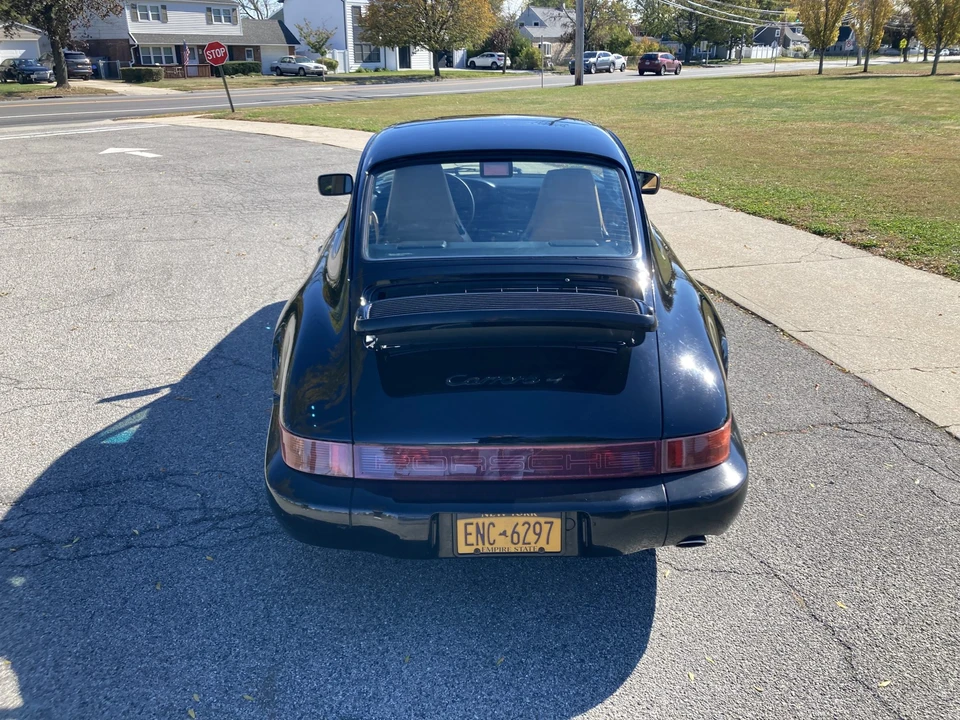 1989 Porsche 964 Carrera 4 - Image 14 of 31