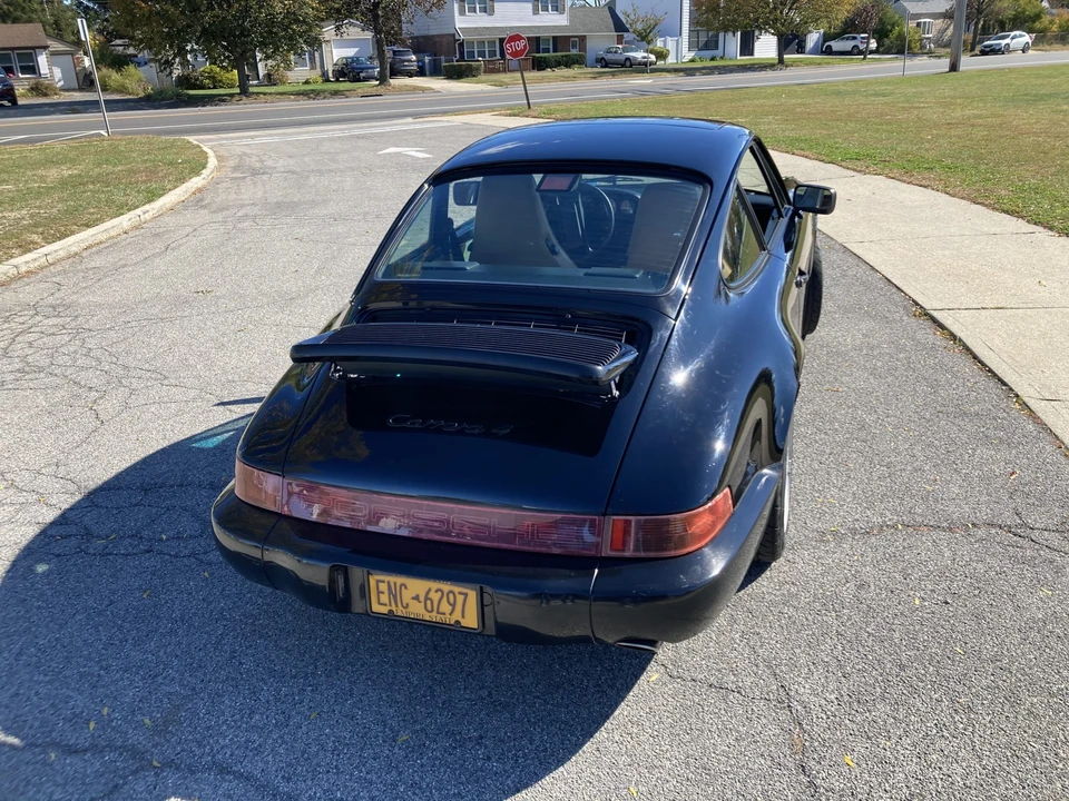 1989 Porsche 964 Carrera 4 - Image 15 of 31