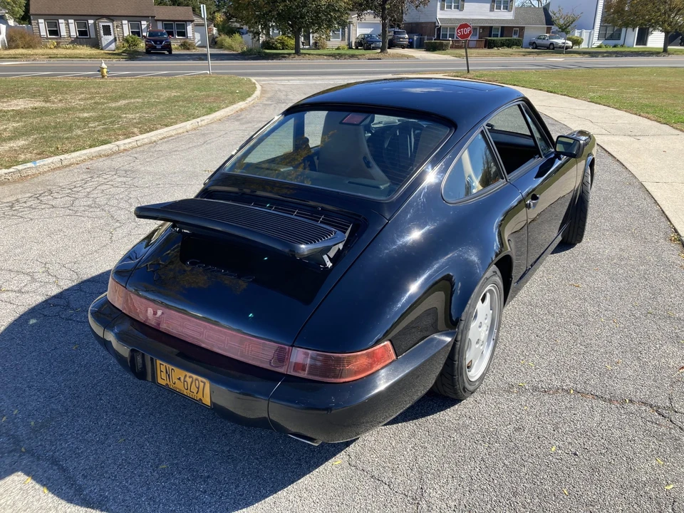 1989 Porsche 964 Carrera 4 - Image 16 of 31