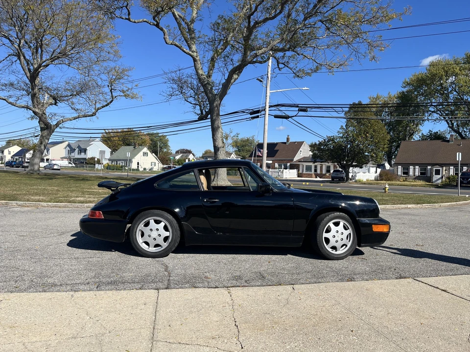 1989 Porsche 964 Carrera 4 - Image 22 of 31