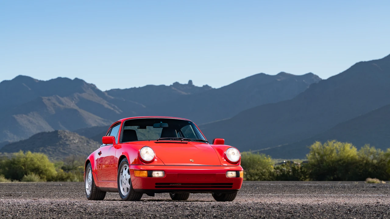 1989 Porsche 964 Carrera 4 - Image 11 of 31