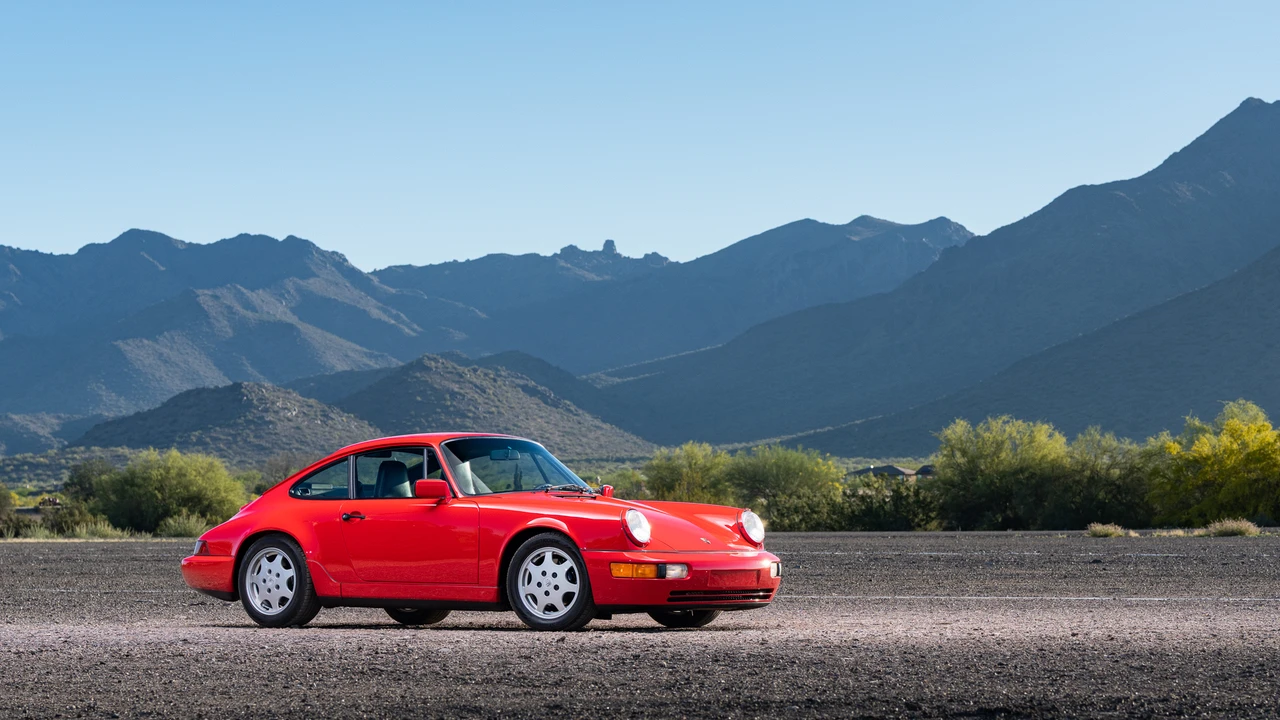 1989 Porsche 964 Carrera 4 - Image 14 of 31