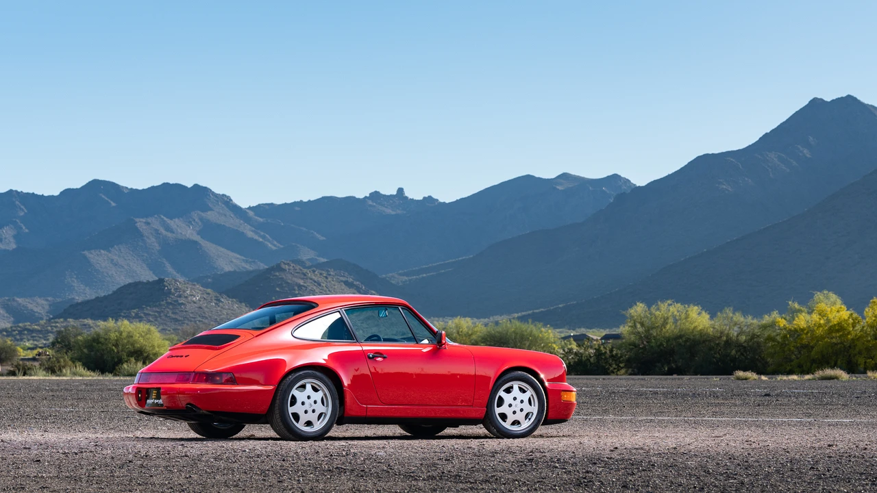1989 Porsche 964 Carrera 4 - Image 18 of 31