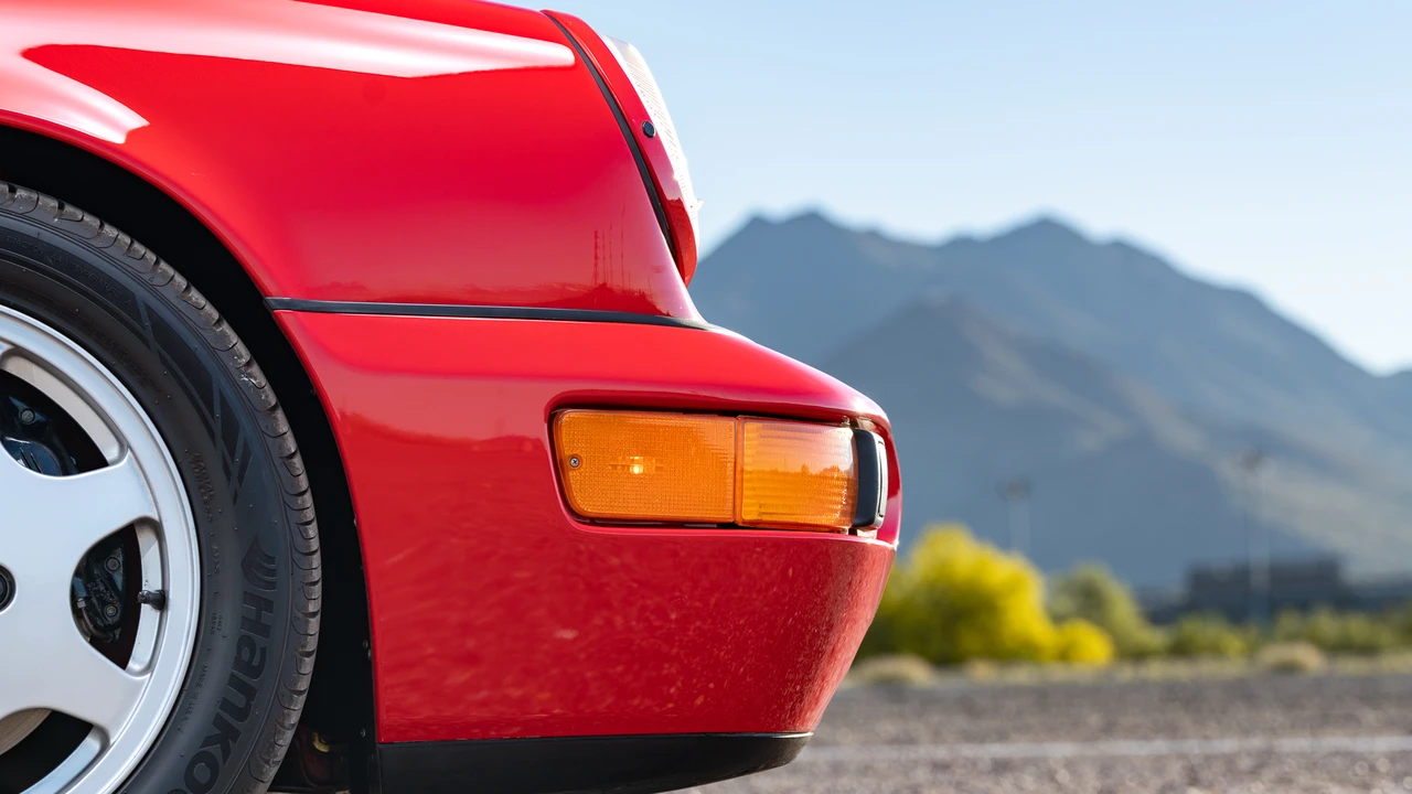 1989 Porsche 964 Carrera 4 - Image 29 of 31
