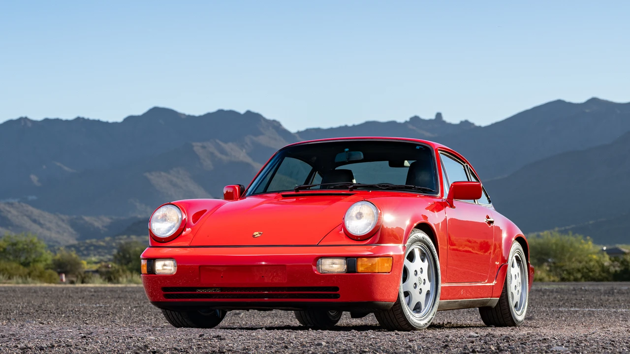 1989 Porsche 964 Carrera 4 - Image 7 of 31