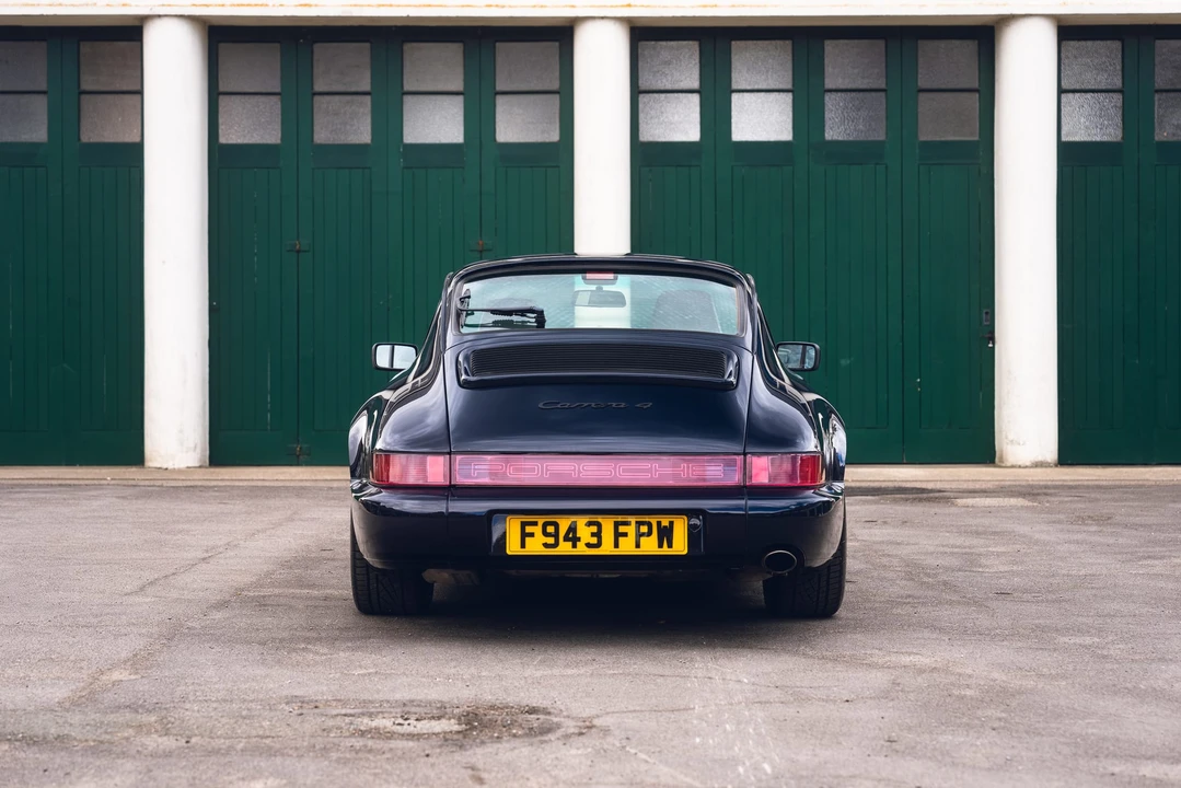1989 Porsche 964 Carrera 4 - Image 22 of 31