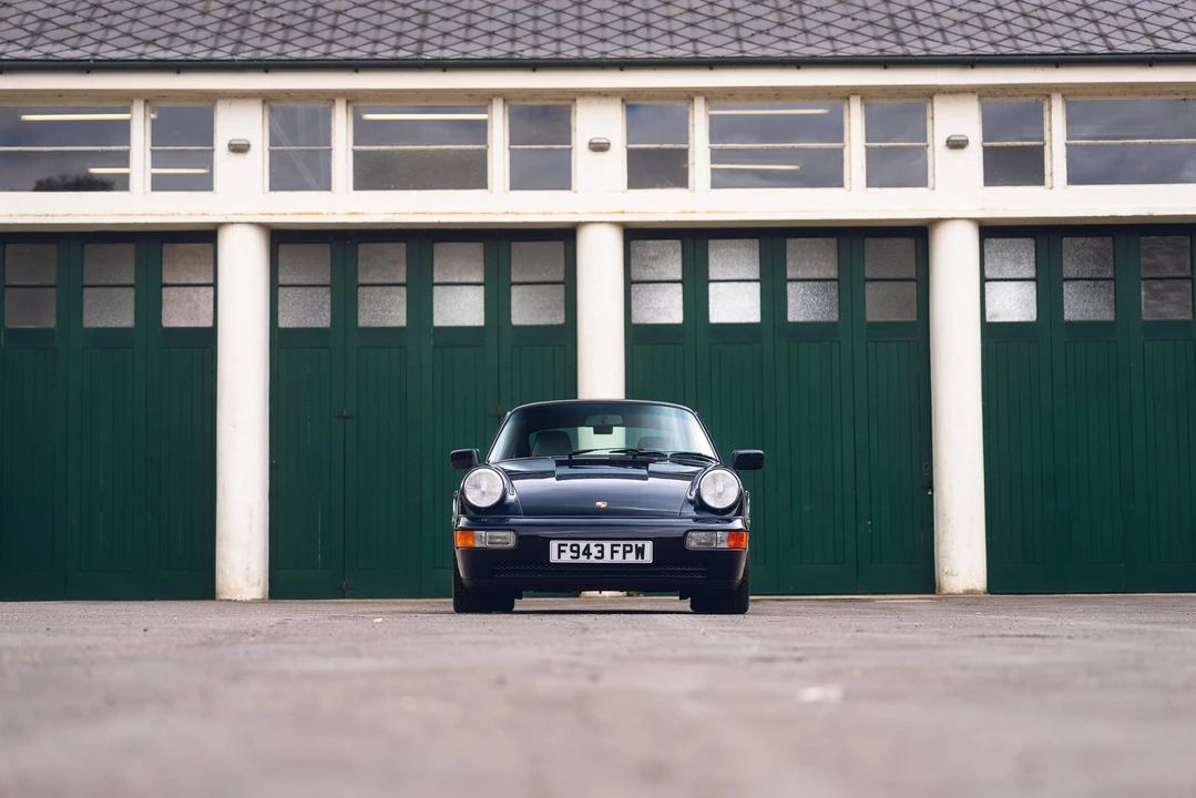 1989 Porsche 964 Carrera 4 - Image 8 of 31