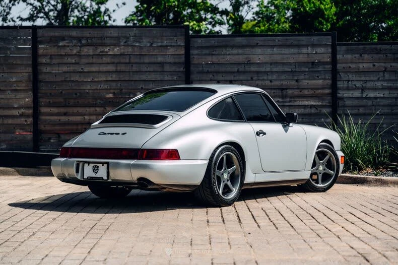 1989 Porsche 964 Carrera 4 - Image 12 of 31