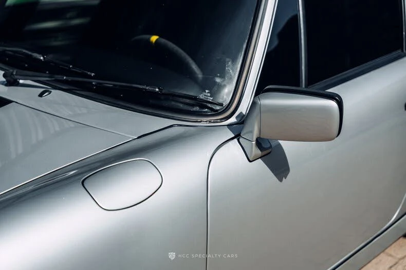 1989 Porsche 964 Carrera 4 - Image 25 of 31