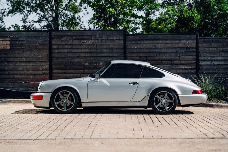 1989 Porsche 964 Carrera 4 - Image 4 of 31
